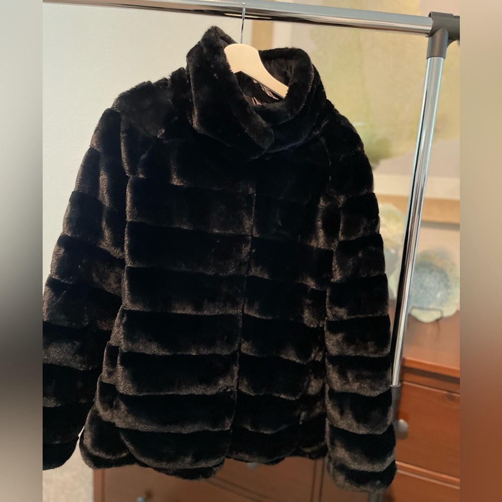 Kensie Reversible Coat - Picture 4 of 6